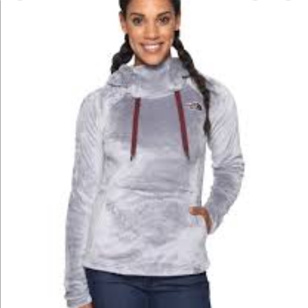 North face sweater